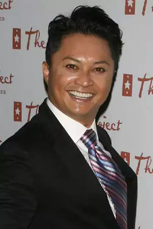 Alec Mapa