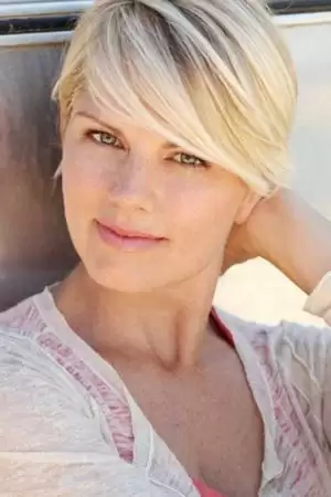 Tara Nicole Hughes
