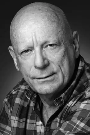 Stephen Leeder